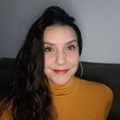 Thais Bozzi